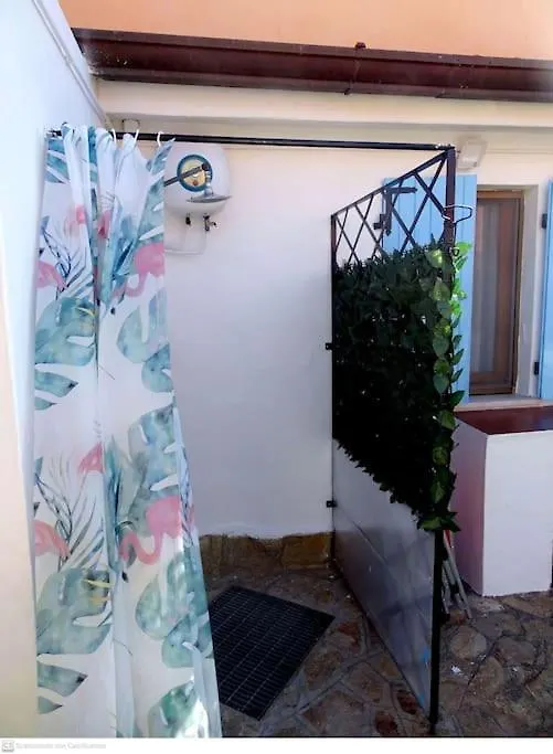 בית נופש הוילה סאן תאודורו Casa Flamingo House