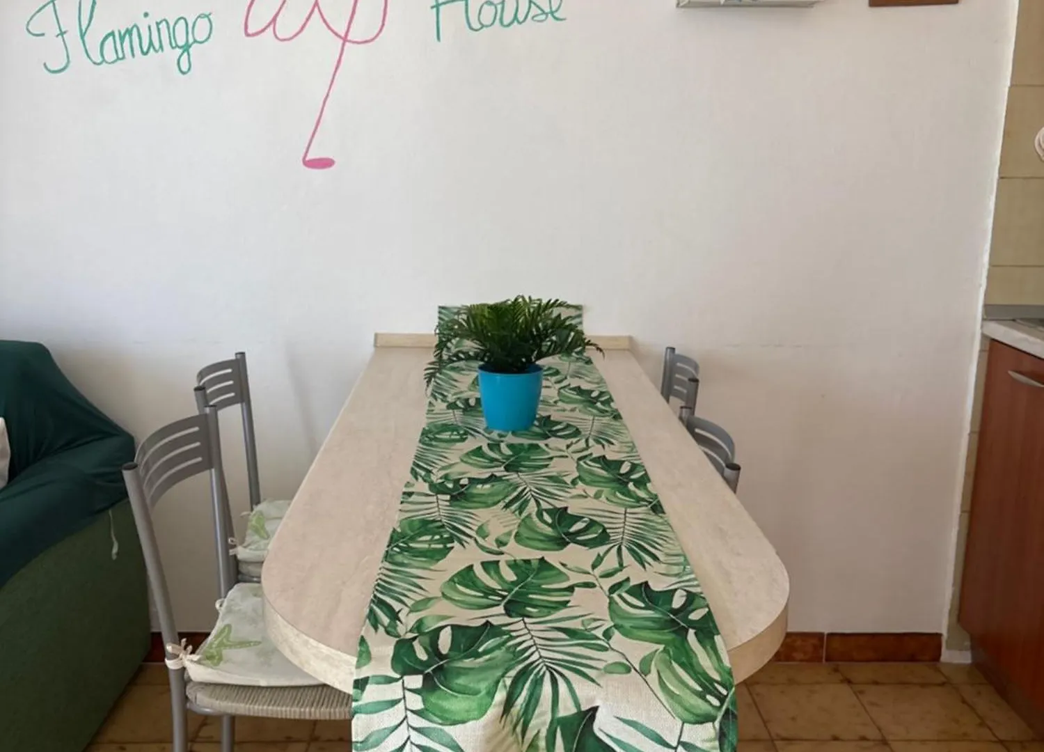הוילה סאן תאודורו Casa Flamingo House 0*,  איטליה